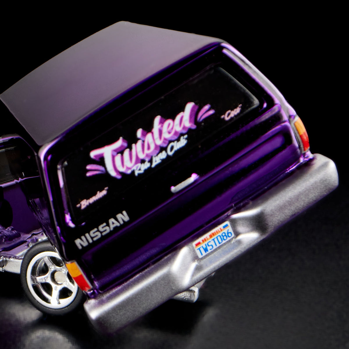 Hot Wheels RLC 1986 Nissan 720 King Cab