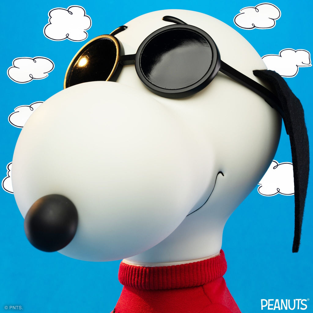Peanuts SuperSize Vinyl - Snoopy Joe Cool