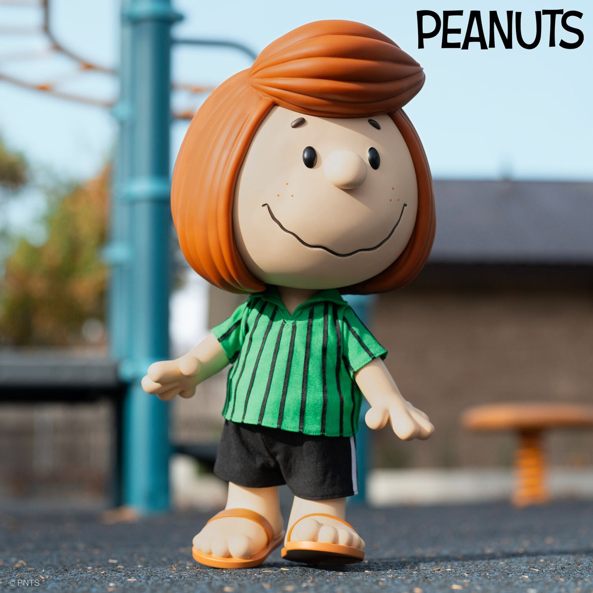 Peanuts SuperSize Vinyl - Peppermint Patty