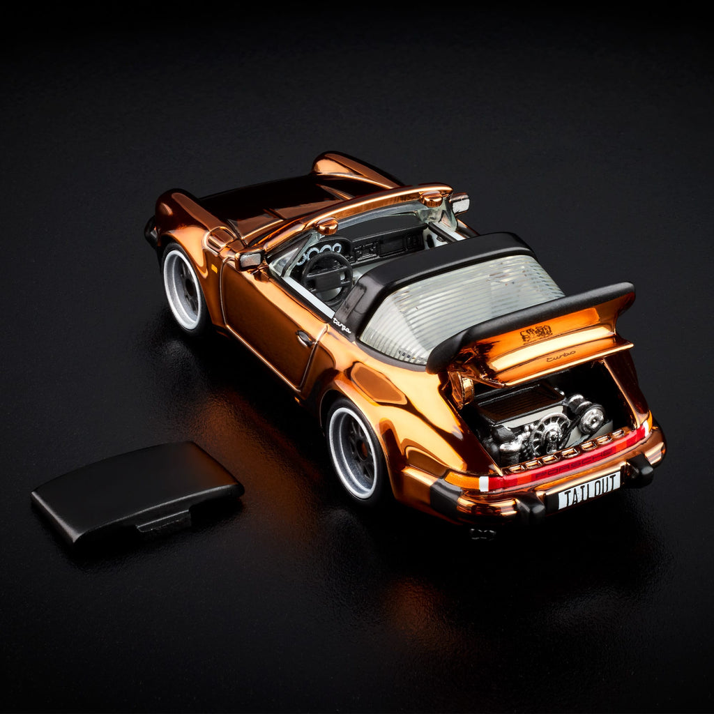 Hot Wheels RLC Exclusive 1988 Porsche 911 Targa Turbo - Standard OR Chase Variant (Randomized)