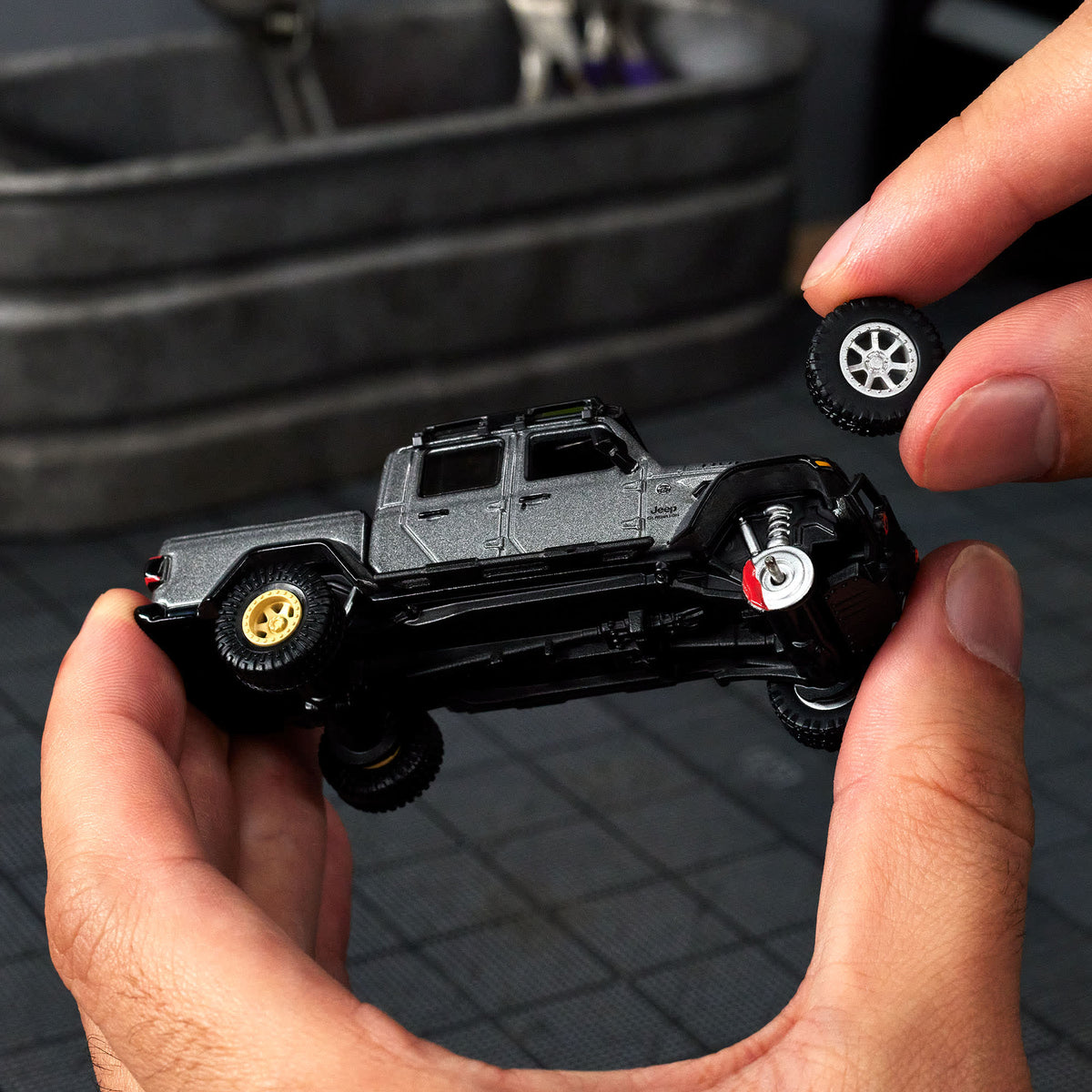 Hot Wheels Elite 64 Mod Shop ’24 Jeep Gladiator