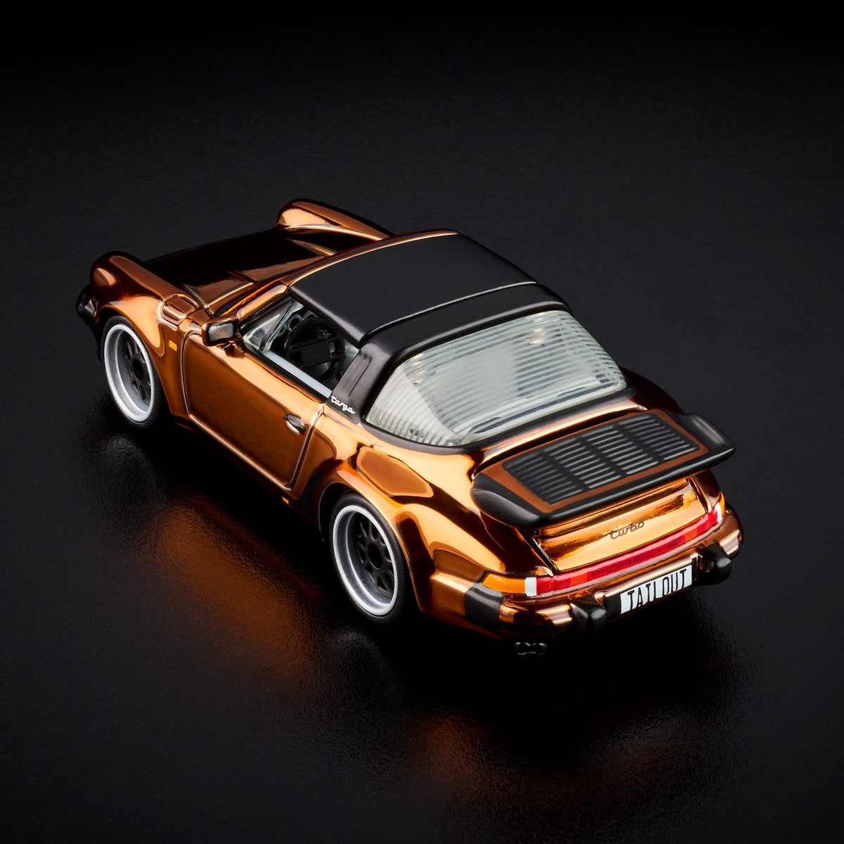 Hot Wheels RLC Exclusive 1988 Porsche 911 Targa Turbo - Standard OR Chase Variant (Randomized)