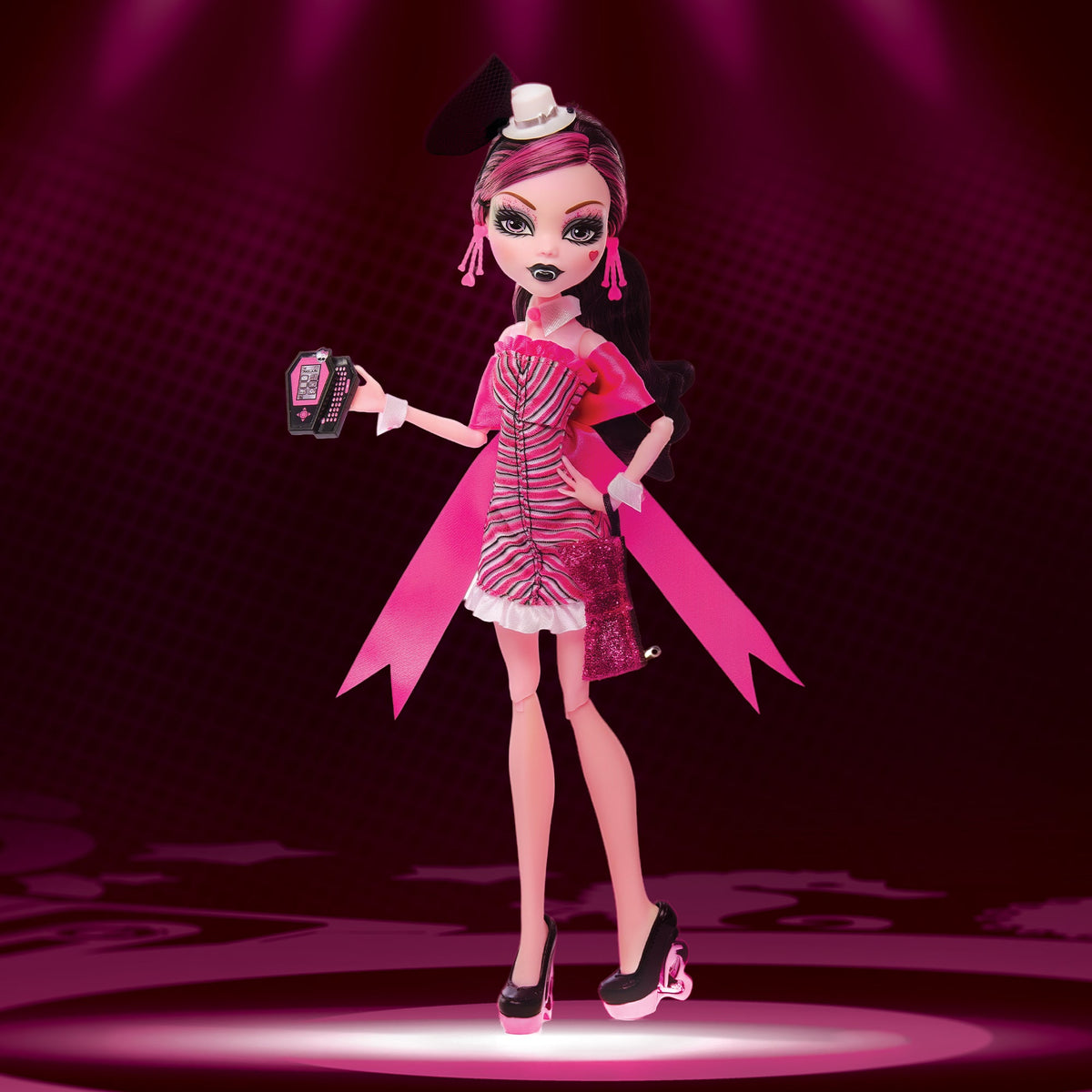Monster High Dawn of the Dance Draculaura Reproduction Doll