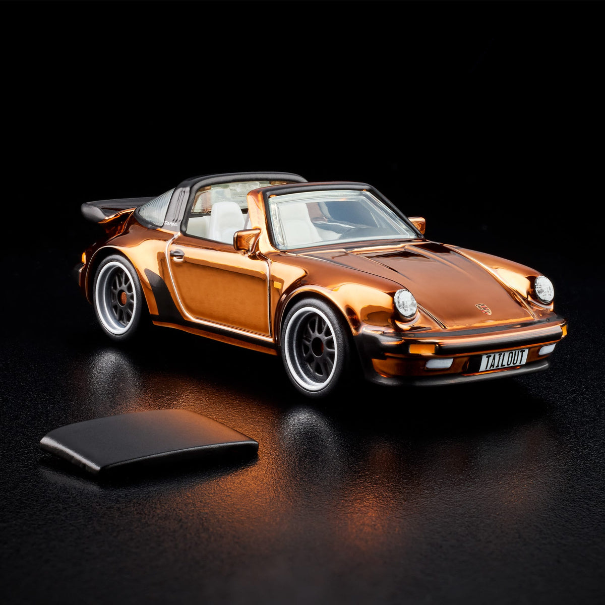 Hot Wheels RLC Exclusive 1988 Porsche 911 Targa Turbo - Standard OR Chase Variant (Randomized)